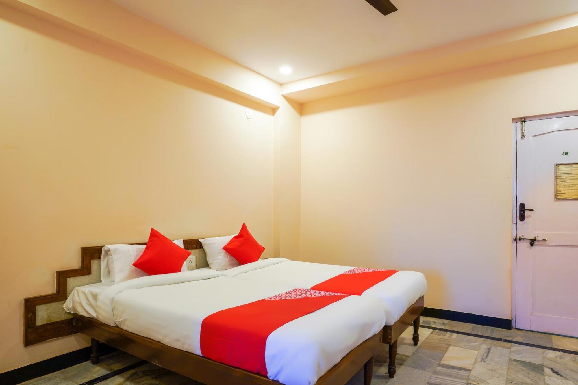Hotel O Raja Residency Near Snow World Secundurabad Екстериор снимка