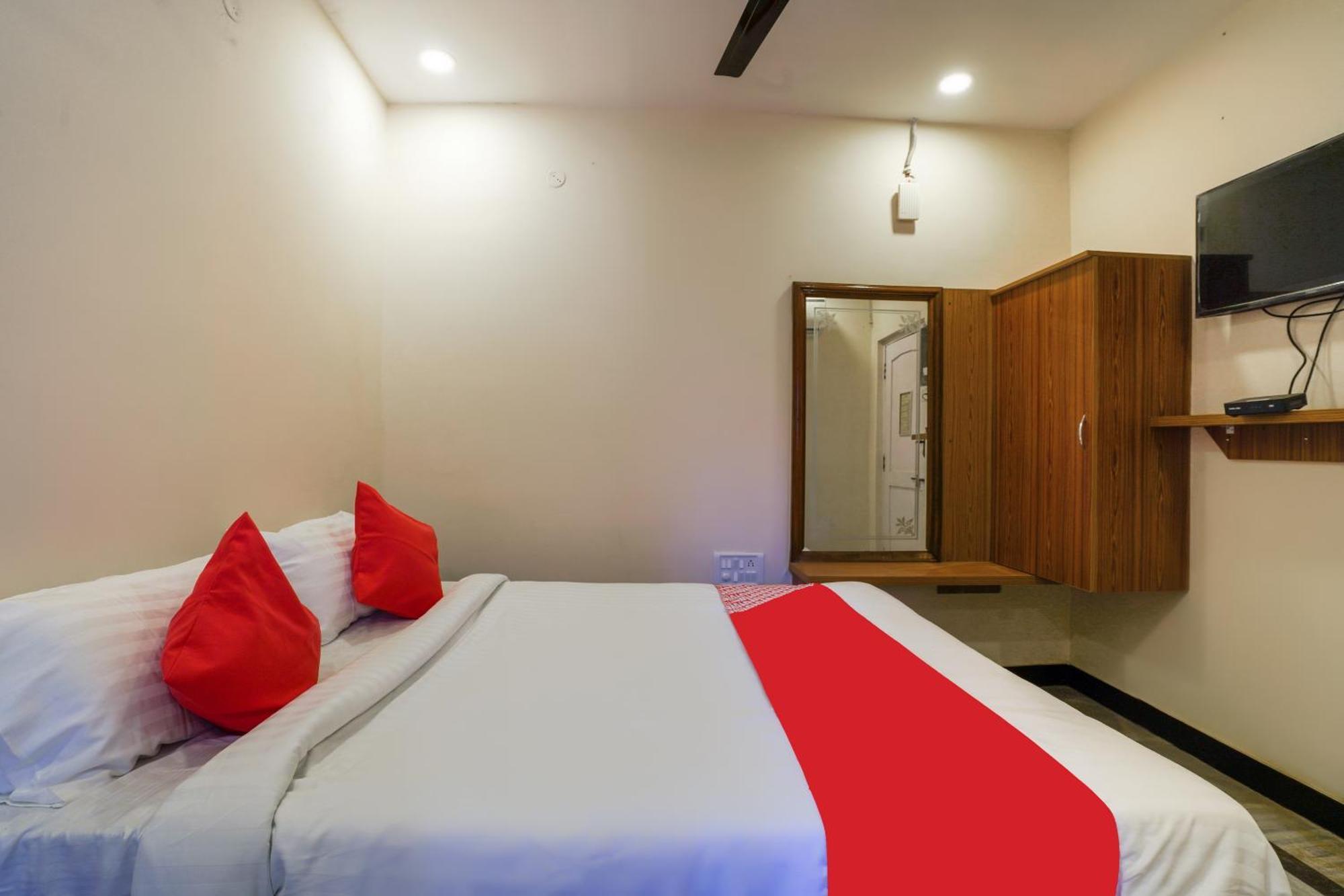 Hotel O Raja Residency Near Snow World Secundurabad Екстериор снимка